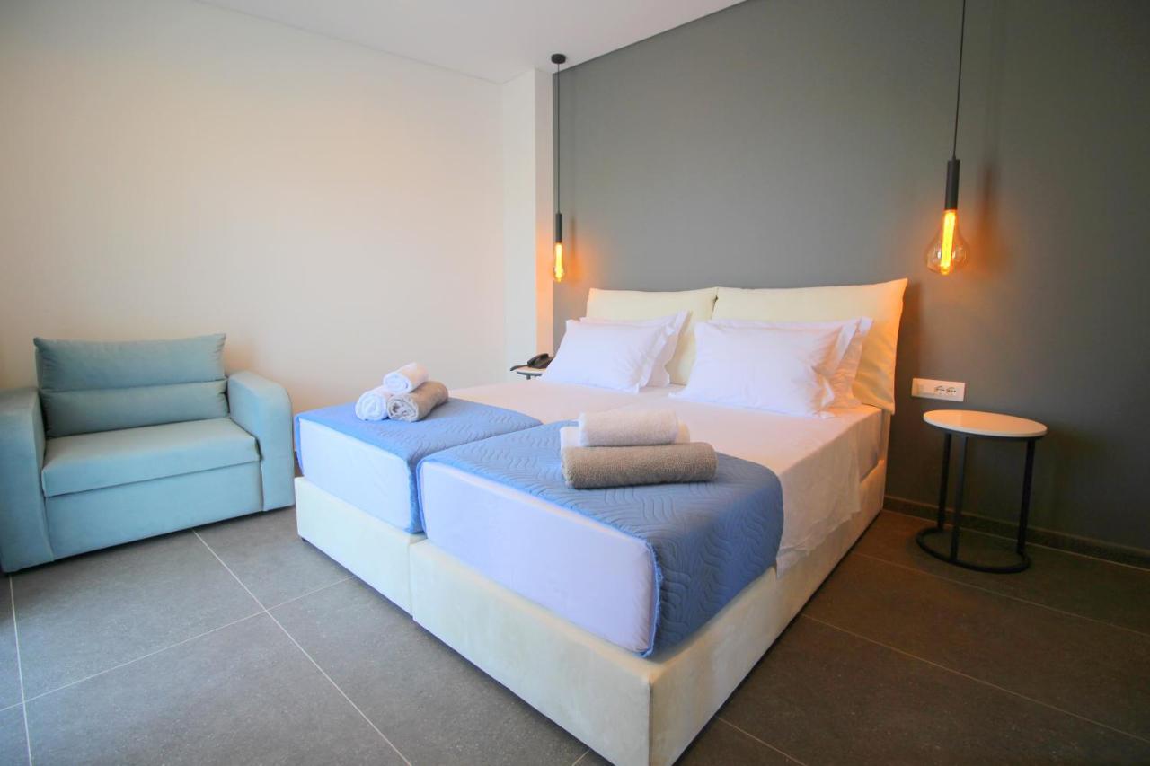 Blue Eye Hotel 4*