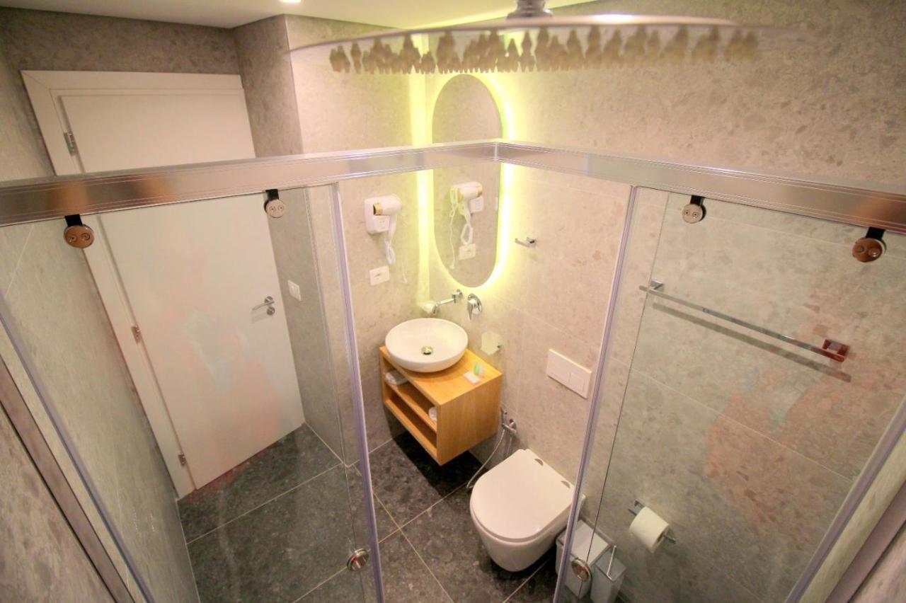 Blue Eye Hotel Ksamil